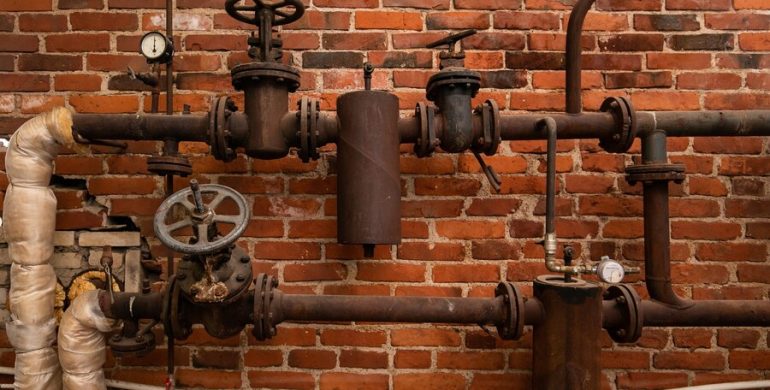 When Should I Replace My Old Plumbing System?