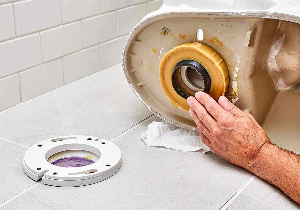 What Causes Toilet Flange Leak? - Dharabijuli - Blog