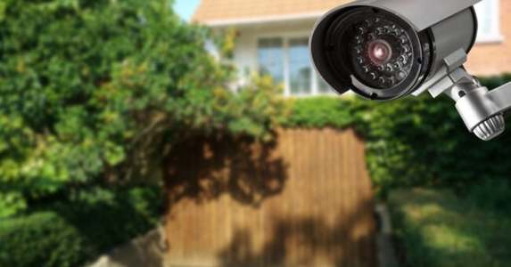 Wired vs Wireless Commercial CCTV